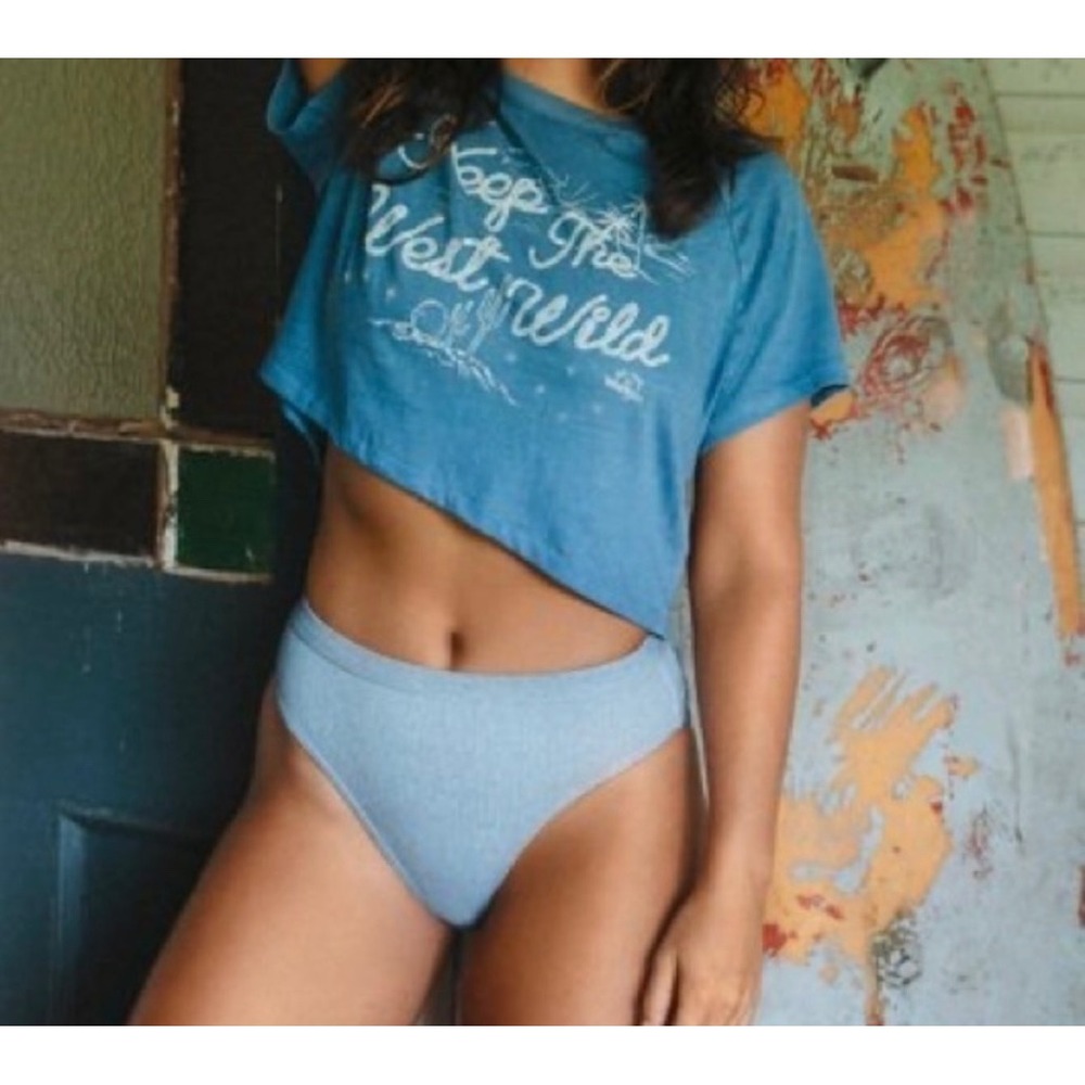 Billabong Down With Denim High Waisted Bikini Bottoms Blue Size
10 New Swim
